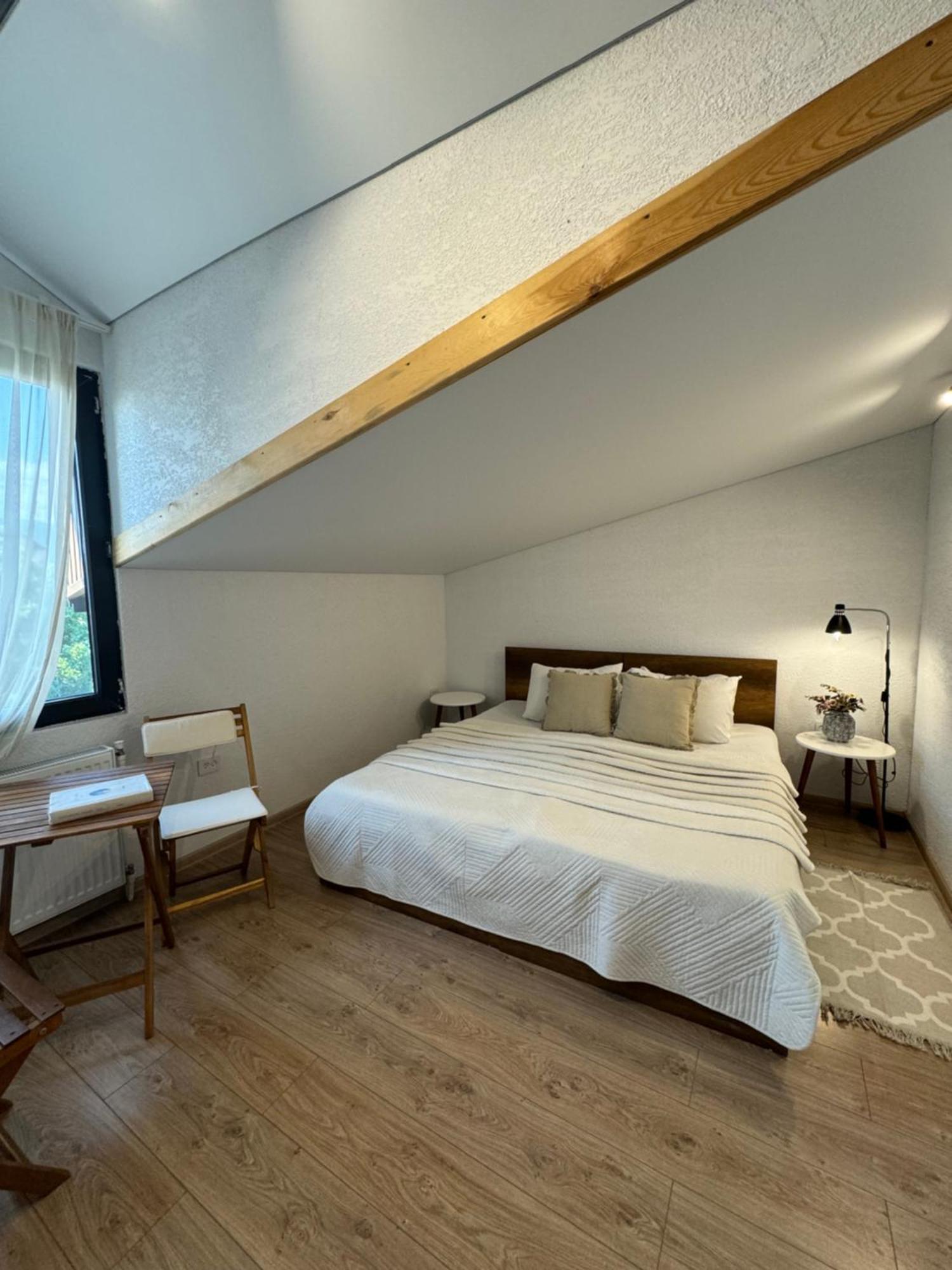 Guest House Elene Gori Zewnętrze zdjęcie