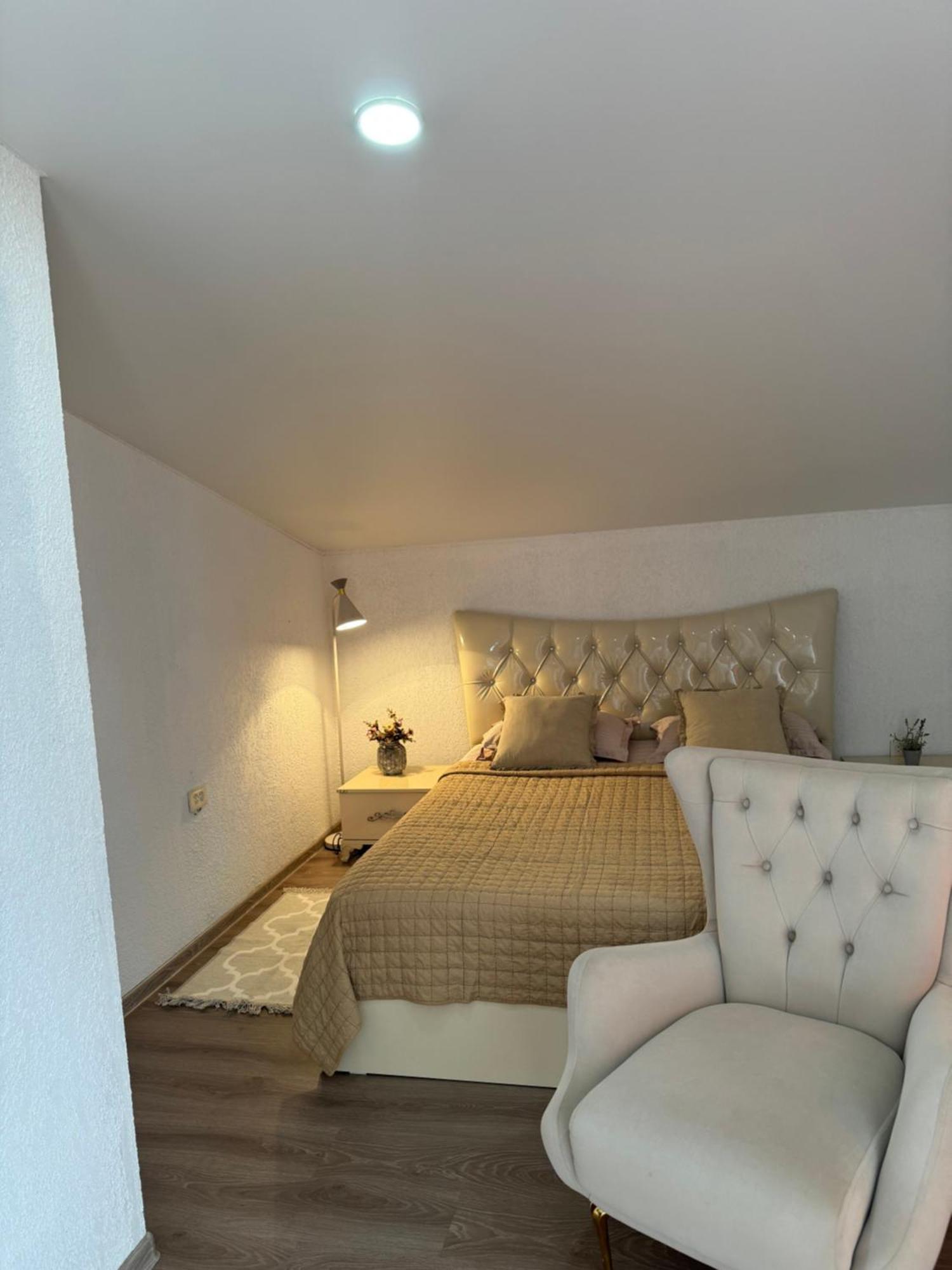 Guest House Elene Gori Zewnętrze zdjęcie